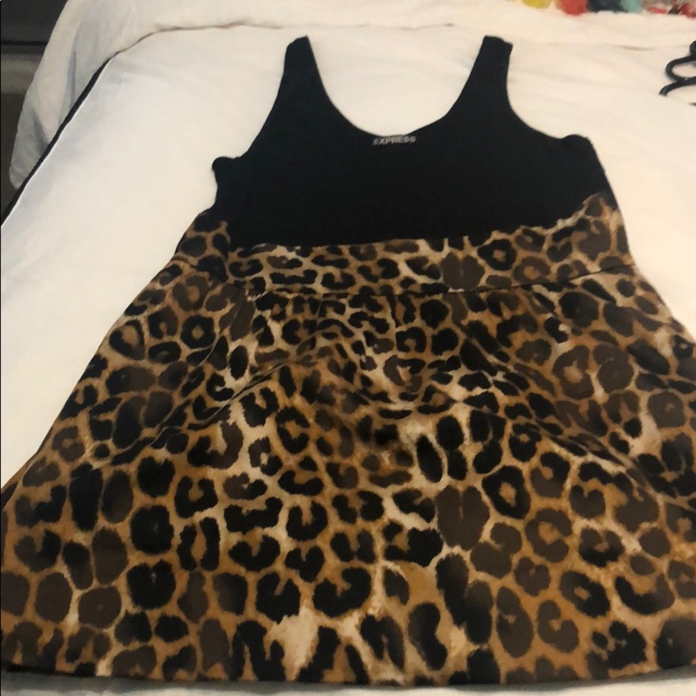 Black and leopard print dress.